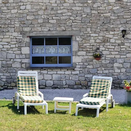 Pet Friendly Home In Belveze With Wifi