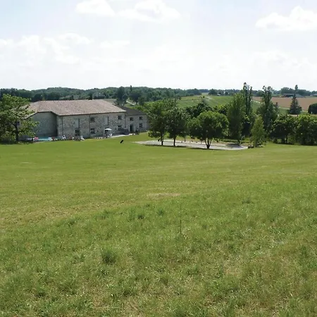 Holiday home Pet Friendly Home In Belveze With Wifi