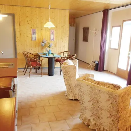 Pet Friendly Home In Belveze With Wifi Holiday home *